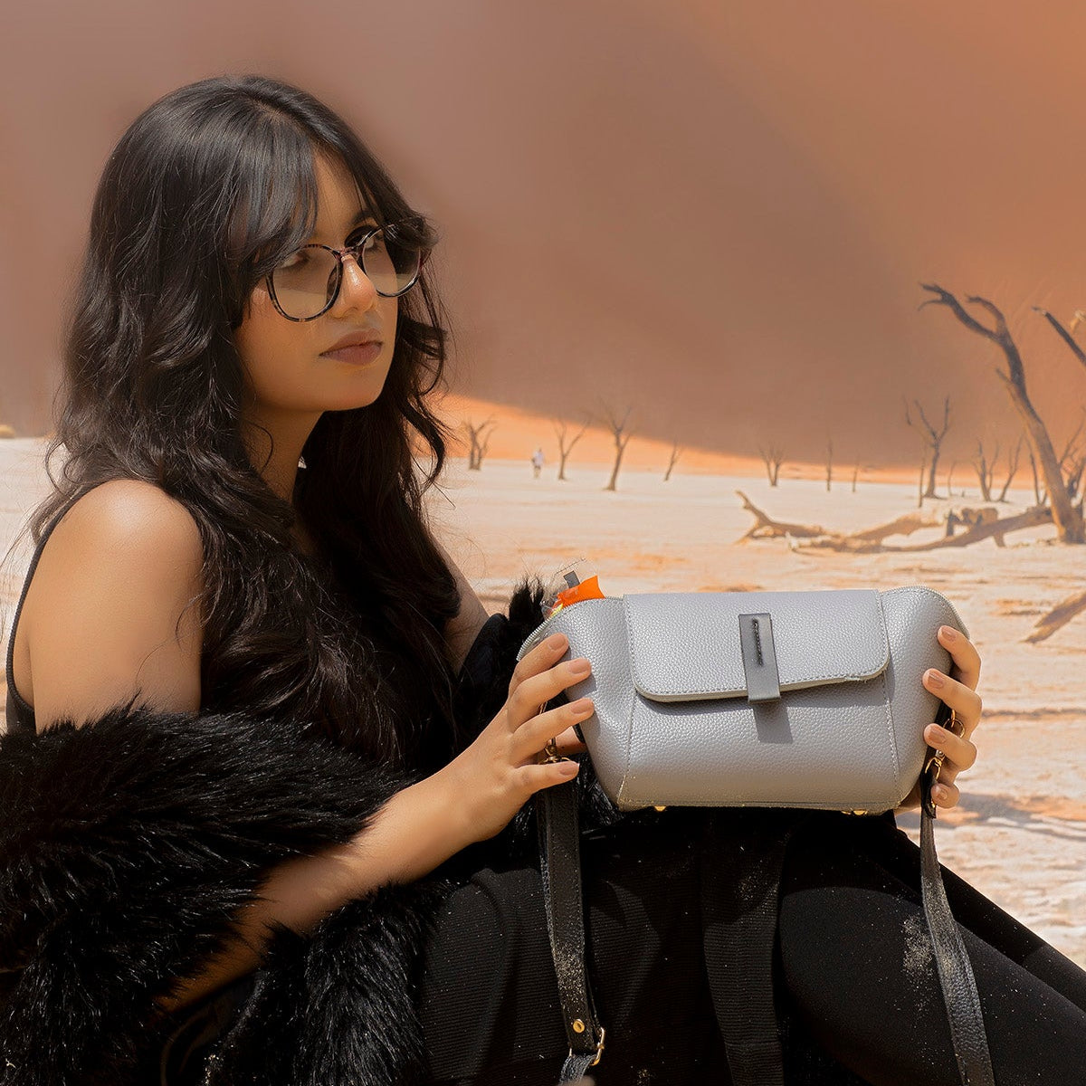 Milan Flap Crossbody Bag - Graphite